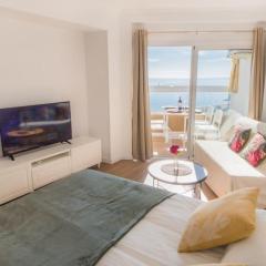 Bonito estudio a pie de playa