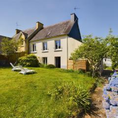 -HARES- Maison authentique avec jardin