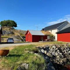 Tradisjonell Rorbu i fiskeværet Ballstad