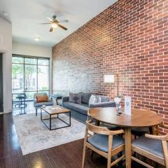Rose at the Millennium - Stylish 1 BR in Houston