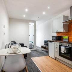 Modern Budget 1 Bed Flat in Halifax Centre