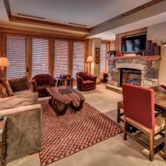 Catamount Lodge 211 by East West Hospitality