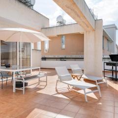 Top Floor Apartment City Center