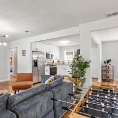 Secluded 3 Bedroom 10 Minutes to Atlanta Airport Self Check In