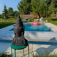 Villa élégante à Château-la-Vallière avec piscine privée
