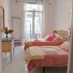 Casa Palacio Madre de la Eucaristía