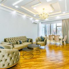 Vip Luxury Apartment in City Center, Baku