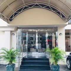Summerset Continental Hotel Maitama by T E L E Hospitality