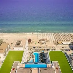 Yuma - Infinity Pool & Spa Resort