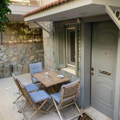 Dori's Seaside Apartment