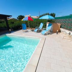 Castellaccio Scopello Villetta con piscina