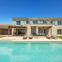 Villa Zelena with Panoramic Seaview and big Pool