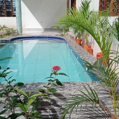 Villa hibiscus diani