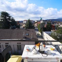 Vecchia Intra - Two-room apartment in the center for 4 people