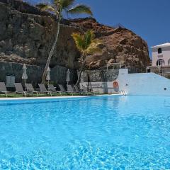 Casa4You 109 - With heated pool, city and partial sea views