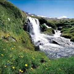 TODOSIERRANEVADA ZONA BAJA - MONTBLANC VISTAS A LA MONTANA - Junto a los Telecabinas