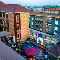 LA POSH HOTEL AND LOUNGE Coker