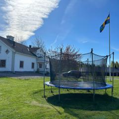 Stort lantligt hus för upp till 12 gäster