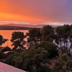 Lazaneo Seafront Apartments, Jelsa Hvar