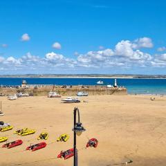 Premier 2 - Stunning Suite with Breathtaking Seaside Views