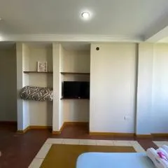 Los Cerezos Villa Sarita Posadas - 3A