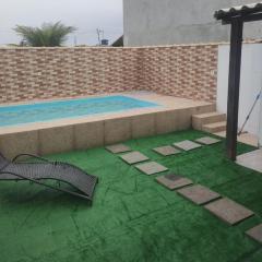 CASA COSTA DO SOL, Com Piscina e Churrasqueira !!!
