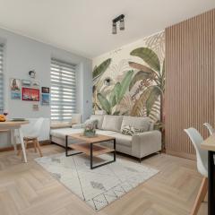 Beautiful Apartment for 2 NaFabrycznej by Noclegi Renters