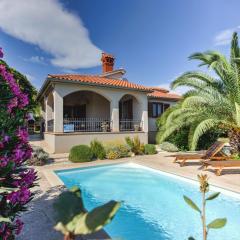 Villa Boky Kaštelir