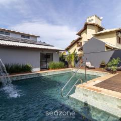 Casa com Piscina Próxima à Praia JDE792