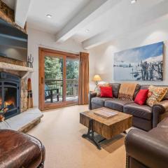 Lodge at Lionshead 220B