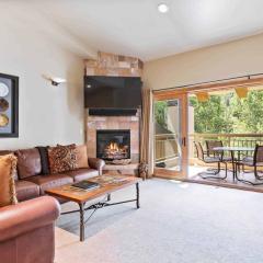 Lodge at Lionshead 406