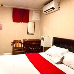 RedDoorz at Emperor Manila Boutique Hotel