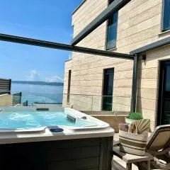 BEACH FRONT VILLA FRAN - DELUXE SEA VIEW SUITE with private jacuzzi # 3
