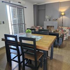 Amplio Departamento 2 dormitorios