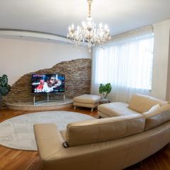 Puskin Hills Apartment