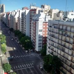 Depto 1 amb Av Colon