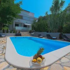 Cosy apartment in Pag