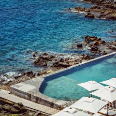 Les Roches Rouges, a Beaumier hotel