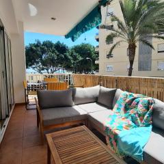 Amplio, vistas, parking, a 50 mts de la playa