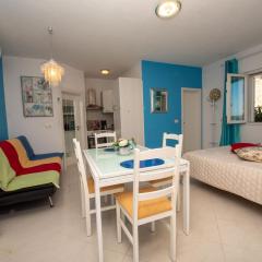 Studio Apartments Mack - BLUE