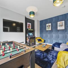 Central Coventry, Cinema Tv Games Room, Sleeps 11