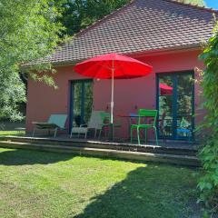 Ruhige Ferienwohnung mit großem Garten und Terrasse