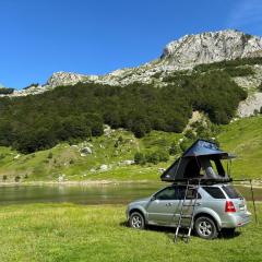 NOMAD MONTENEGRO Camper van 4x4
