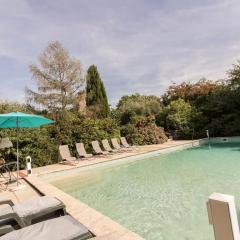 Domaine d'en serres, 15th century castle