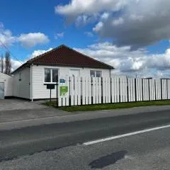 Gîte de Charme avec Jardin Privé, Proche de Lille et Hazebrouck, Idéal pour Familles et Cyclistes - FR-1-510-209