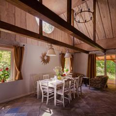 Jagodowy Zakątek, całoroczny dom na wyłączność w lesie, balia, cisza, kominek, weranda, stawy