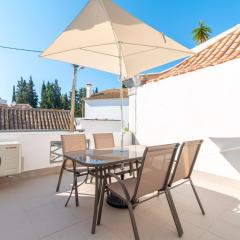 Casa Garde - 5 mins city center - private balcony - wi-fi