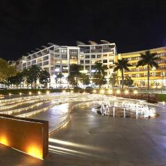 12 Palm Boulevard Apt, 402 by Where To Go