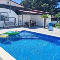 Holiday Home Matea by Interhome