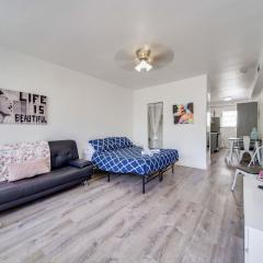 Deco Apt w/2 Queen Beds on Ocean Dr, South Beach